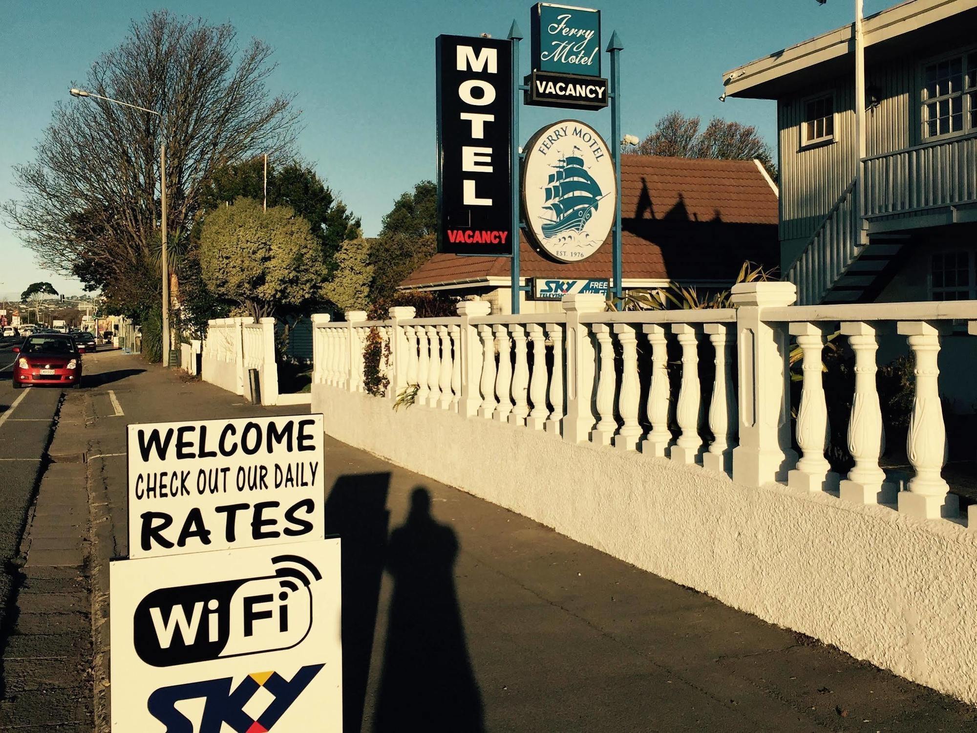 כרייסטצ'רץ' Ferry Motel מראה חיצוני תמונה